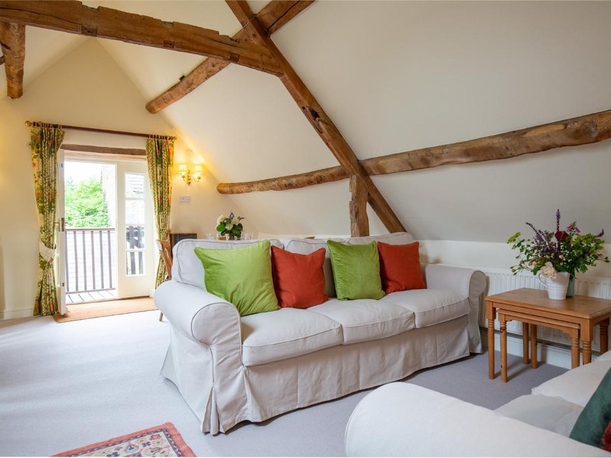 Вилла Hayloft At Newbarn Farm Чиппинг-Нортон Экстерьер фото
